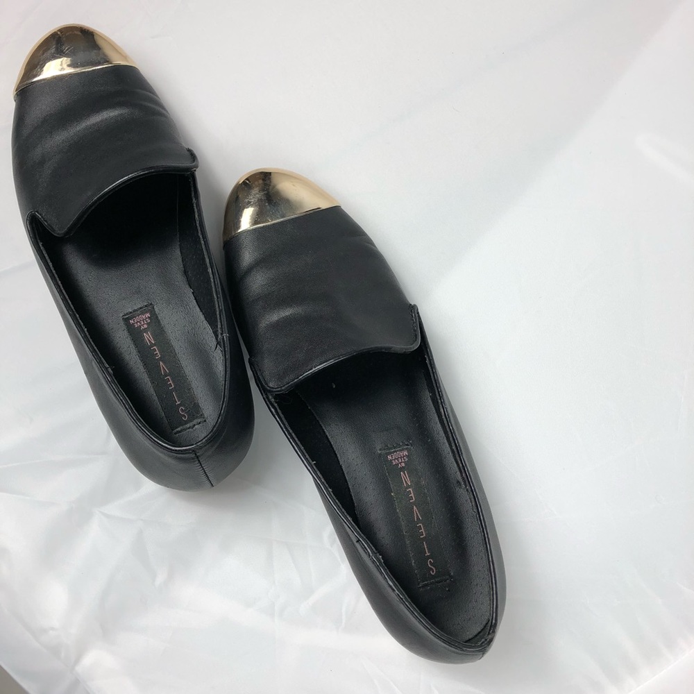 Shoes - Picture 3 of 5